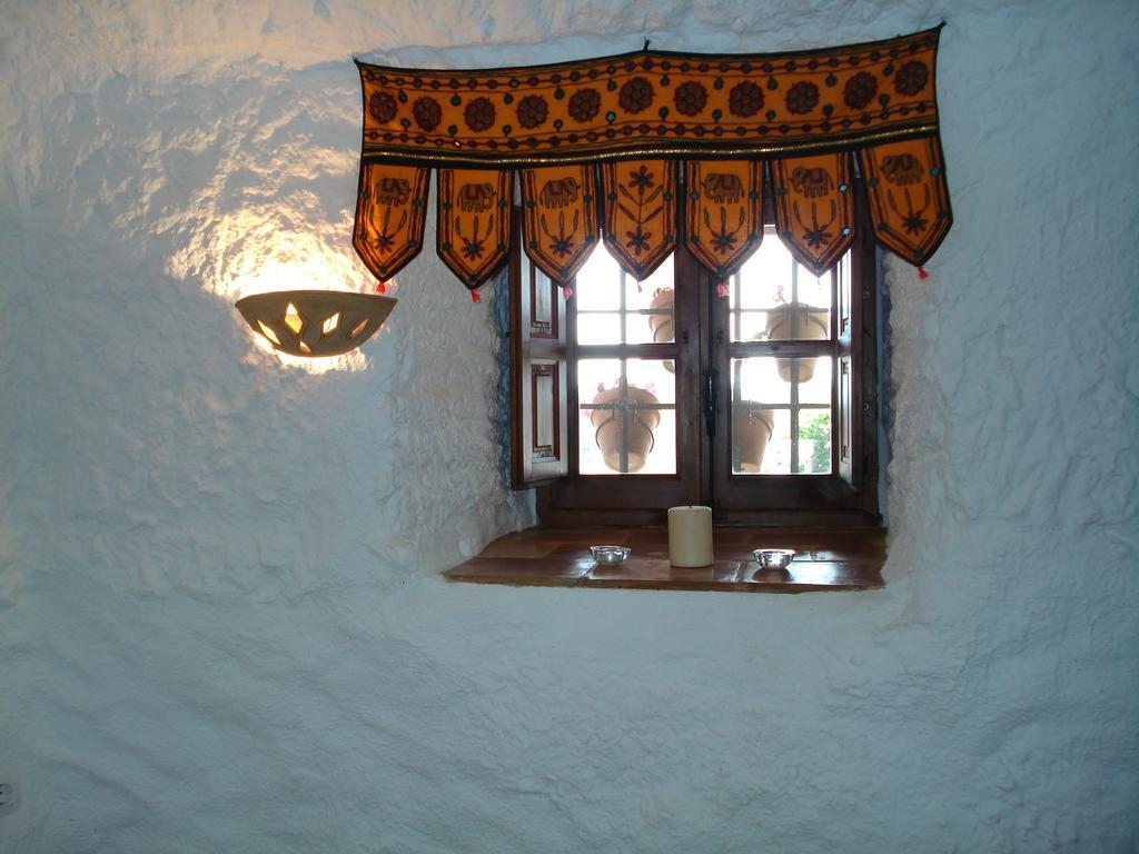 Cueva De La Alegria Villa Huéscar Buitenkant foto