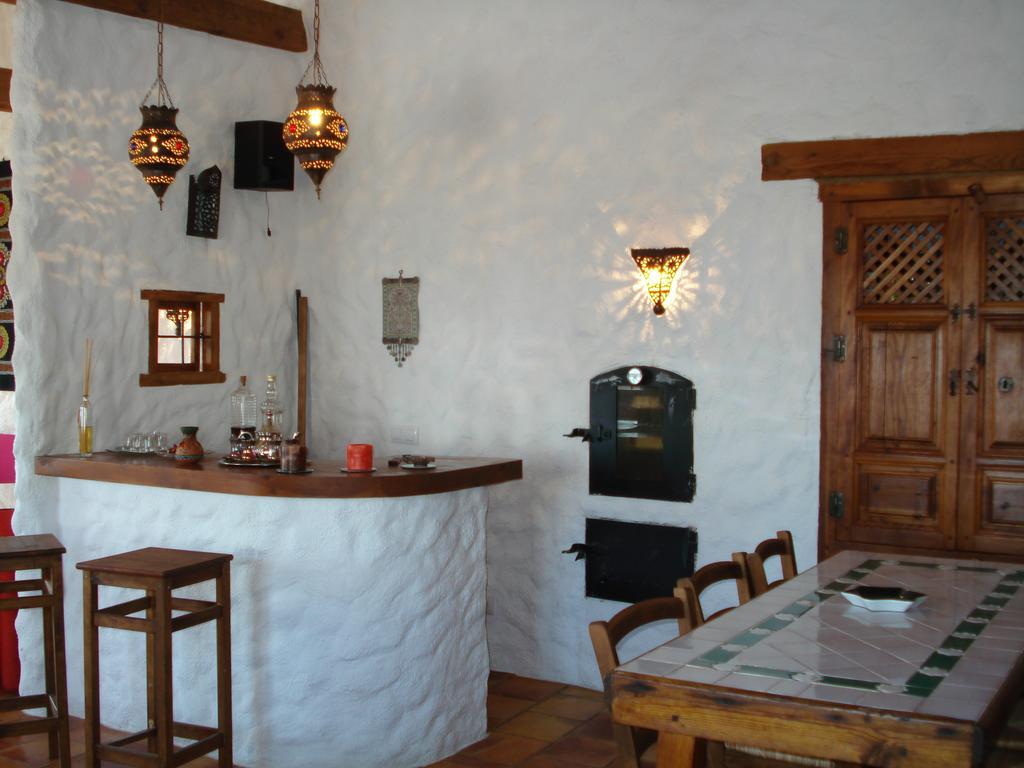 Cueva De La Alegria Villa Huéscar Buitenkant foto